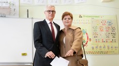 Moment, keď majú ľudia rozhodnutie vo svojich rukách, povedal Korčok. S rodinou odvolil v Senci