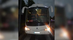 Tragická nehoda v Piešťanoch. Autobus plný školákov zabil chodca