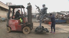 Šikovný Slovák vytvoril akčného hrdinu celého zo železa. Jeho historka vás pobaví