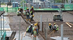 Vláda chce prinútiť ľudí pracovať, dostanú vyššiu mzdu a benefity