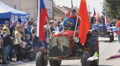 Retro oslavy 1. mája v záhoráckej obci Dojč prilákali ľudí zo širokého okolia