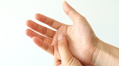 Máte bolesti? Pomôže vám masírovanie prsta