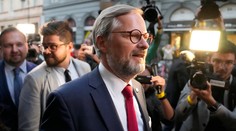 Nová česká vláda zatiaľ dôveru nedostala