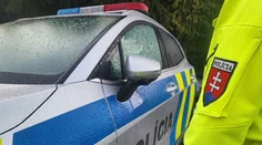 Ďalší podvod. Polícia upozorňuje na emočné SMS správy, ktoré sa týkajú detí