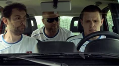 V Kredenci skvelá paródia na reklamu. Najhoršie z toho vyšiel Škrtel