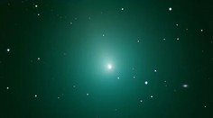 Vianočná kométa sa priblíži k Zemi. Cez víkend ju môžete uvidieť