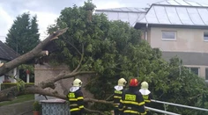 Vodný živel vyčíňa aj v Nižnom Čaji v okrese Košice. Vyhlásili 3. stupeň povodňovej aktivity