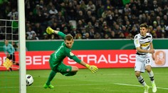 Slovenský rodák Hrádecký zmenil dres, z Eintrachtu zamieril do Leverkusenu