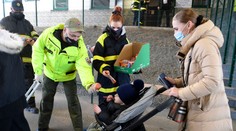 Čakajú tu aj viac ako desať hodín: Ukážeme vám, ako to vyzerá na hraniciach z oboch strán