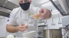 Cibuľa, pri ktorej sa neplače alebo nečakané využitie masla. Ukážeme vám finty šéfkuchárov