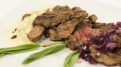 RECEPT NA DNES: Flank steak s omáčkami