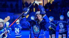 Je tínedžer, vo fyzických testoch však zdolal aj chlapov. Kométu Nitry si čoraz viac značia skauti NHL