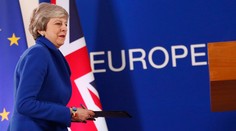 Theresa Mayová vraj v piatok oznámi svoje odstúpenie