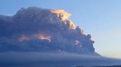 Sopka Kľučevskaja na Kamčatke začala chrliť sopečný popol do ovzdušia