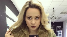 Dominika Mirgová je chodiaci chameleón. Speváčka má opäť nové vlasy