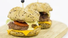 RECEPT NA DNES: Beef Bacon Cheeseburger