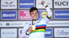 Evenepoel ovládol individuálnu časovku. Talianskeho favorita v závere odsunul na druhé miesto