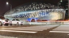 V centre kórejskej metropoly pristála „vesmírna loď"