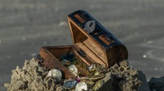 Muž objavil v lese strieborný poklad zo stredoveku