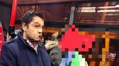 Na sociálnych sieťach sa šíri fotka úchyláka v bratislavskom trolejbuse. Polícia mu ide po krku