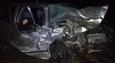 Čelná zrážka pri Trnave. Len 22-ročného vodiča s vážnymi zraneniami previezli do nemocnice