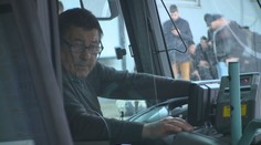 Mnohí vodiči autobusov riešia dilemu. Po zmene zákona je pre nich výhodnejšie ísť do dôchodku
