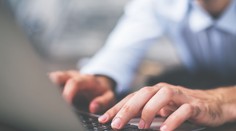 Elfovia proti Trollom. Žiaden nový fantastický film, ale realita na sociálnych sieťach