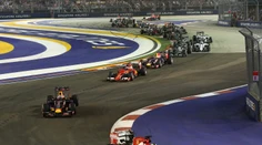 Vettel víťazom VC Singapuru, Hamilton preteky nedokončil