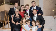 Párik z Oteckov si užíva spoločnú dovolenku. Žiaria šťastím
