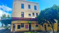 Raz za týždeň sa zmení na kostol a ponúka „omšové pivo“. Austrálska krčma vybabrala s nariadeniami