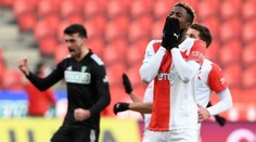 Senzácia?! Líder Slávia Praha doma prehral s poslednou Karvinou, kurz bol 1:27