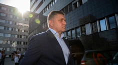 Sulík sa stretol s Robertom Ficom. Tvrdá kritika koaličných partnerov na seba nenechala dlho čakať