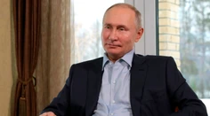 Putin označil obvinenia Prahy voči Rusku za absurdné