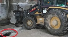 Robotník spadol do jamy a vážne sa zranil: Inšpekcia už vie, kto porušil predpisy