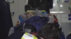 V Prahe zachraňujú život štvorročnému chlapcovi. Výbuch na Ukrajine mu poškodil chrbticu