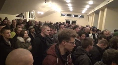 Mala to byť malá prednáška. Na obecnom úrade sa zrazu zhromaždili kotlebovci