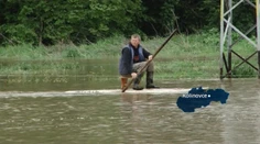V Kolinovciach na východe ste sa mohli po dedine surfovať