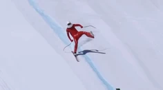 Lyžiar spadol v 200 km rýchlosti. Pokus o svetový rekord sa takmer skončil tragédiou