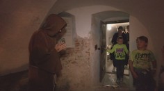 Michalovský kaštieľ ovládli duchovia. Festival návštevníkom ponúkol aj historické predstavenia