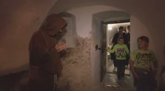 Michalovský kaštieľ ovládli duchovia. Festival návštevníkom ponúkol aj historické predstavenia