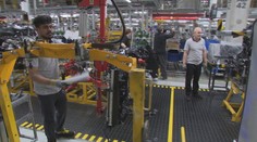 Na pracovnom trhu sa míňajú Slováci. Silu zo zahraničia budú pomáhať vybaviť lietajúci konzuli