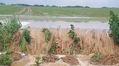 Takto sa valila voda po búrke pri Suchej nad Parnou