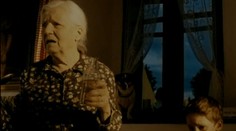 Smutná správa z Česka: Zomrela známa herečka z filmu Slunce, seno či Rafťáci