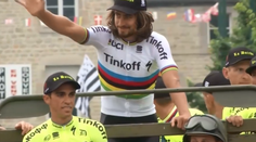 Sagana velebí celý svet. Reakcia otca možno niektorých prekvapí