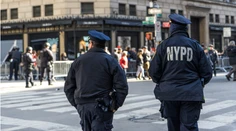 Newyorskí policajti skončili v nemocnici s otravou. Niekto im nalial do nápojov bielidlo