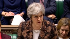 Už desiata porážka pre Mayovú: Lordi žiadajú "mäkkú" hranicu s Írskom