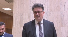 Horecký by rád viedol rezort školstva až do volieb, z kancelárie prezidentky ho neoslovili