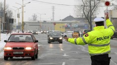 VIDEO: Na Záhorí si to vodič mikrobusu so 14 ľuďmi namieril rovno do protismeru