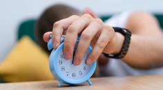 Blíži sa zmena času. Pozrite sa, aký má na nás vplyv a ako sa na ňu môžeme pripraviť