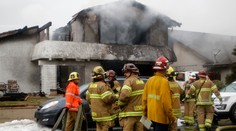 Tragédia v Kalifornii. Lietadlo narazilo do domu, hlásia päť obetí